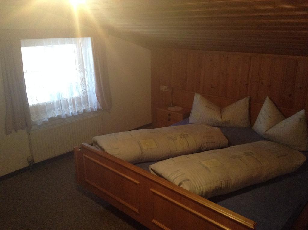 カップルHaus Bergheimatアパートメント 部屋 写真